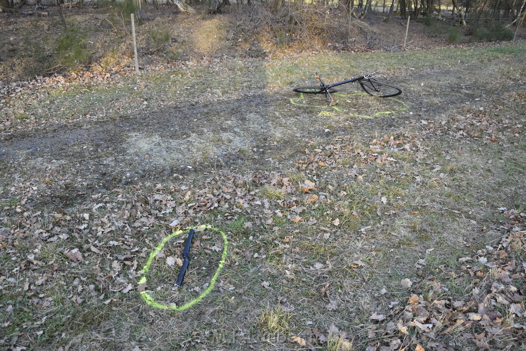 Schwerer VU Krad Fahrrad Koeln Porz Alte Koelnerstr P210.JPG - Miklos Laubert